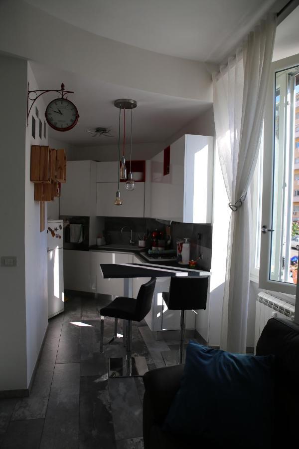 Alloggio Incantevole In Trastevere Rom Exteriör bild